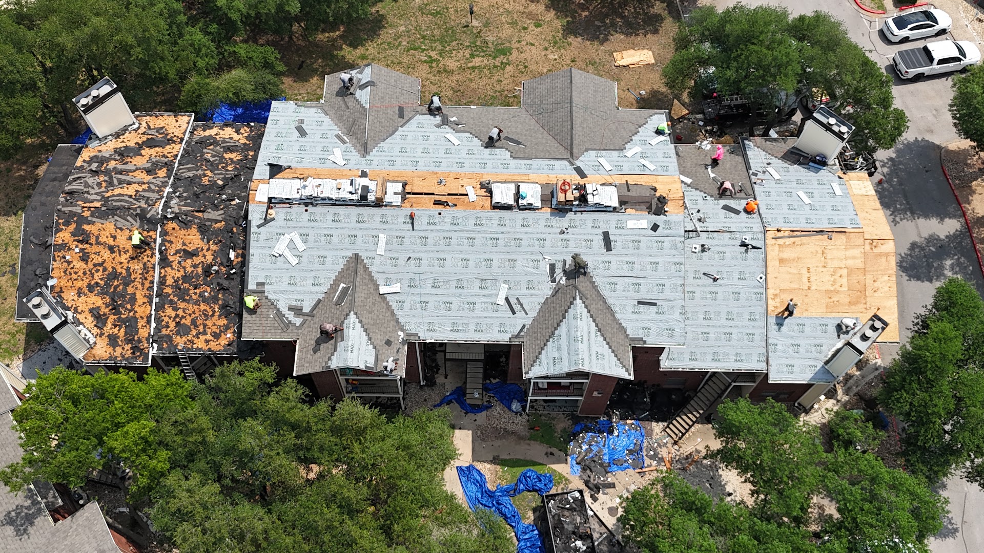 Texas Roofing Authority LLC