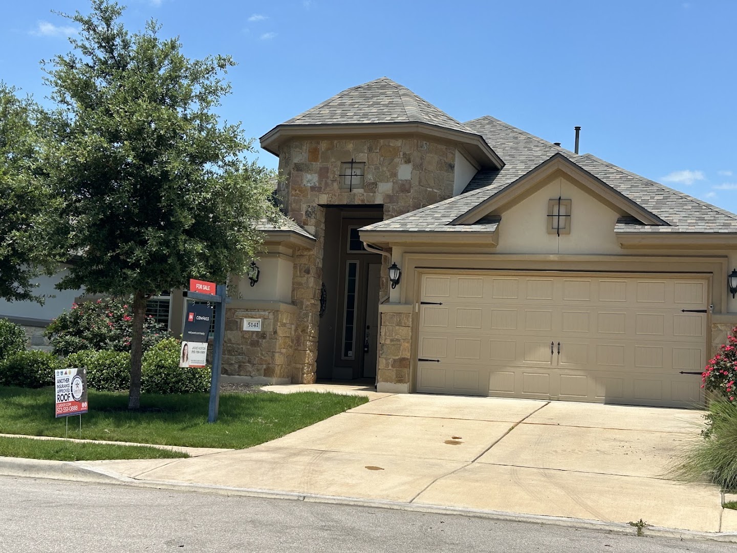 Lone Star Roofing & Gutters