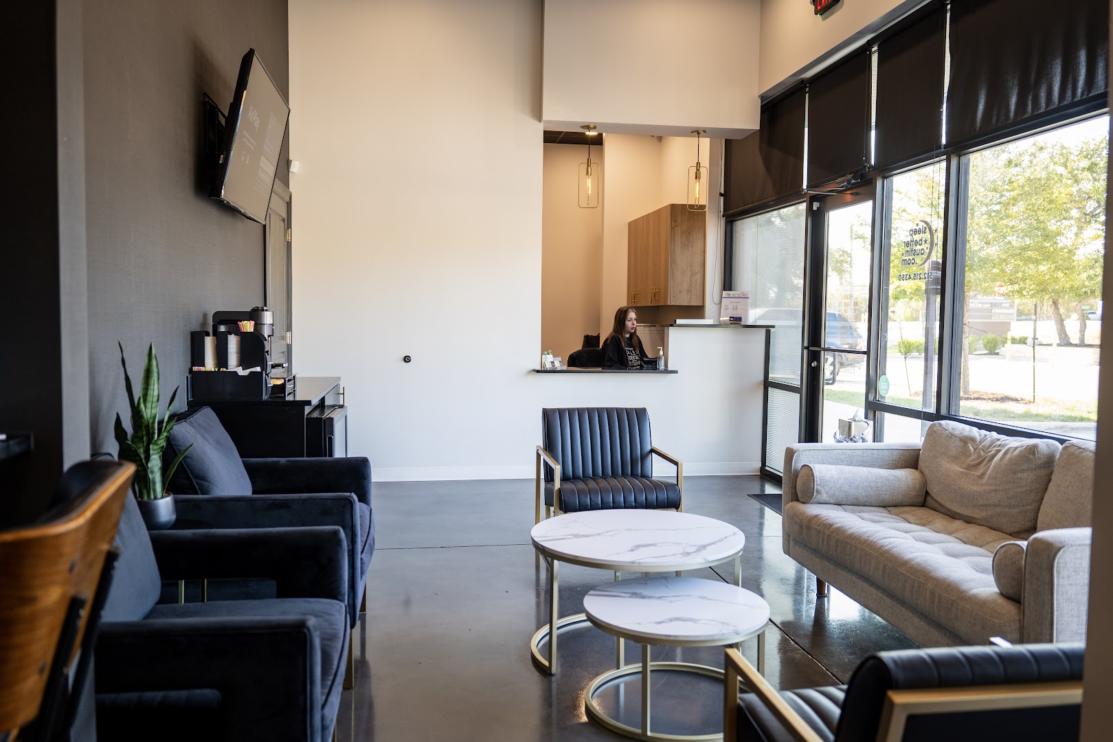 4405 Dental Studio
